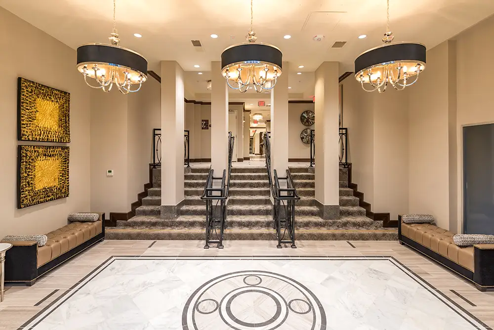 HollywoodHills-HOME-Discover-Community Dining area of an apartment at Healdsburg